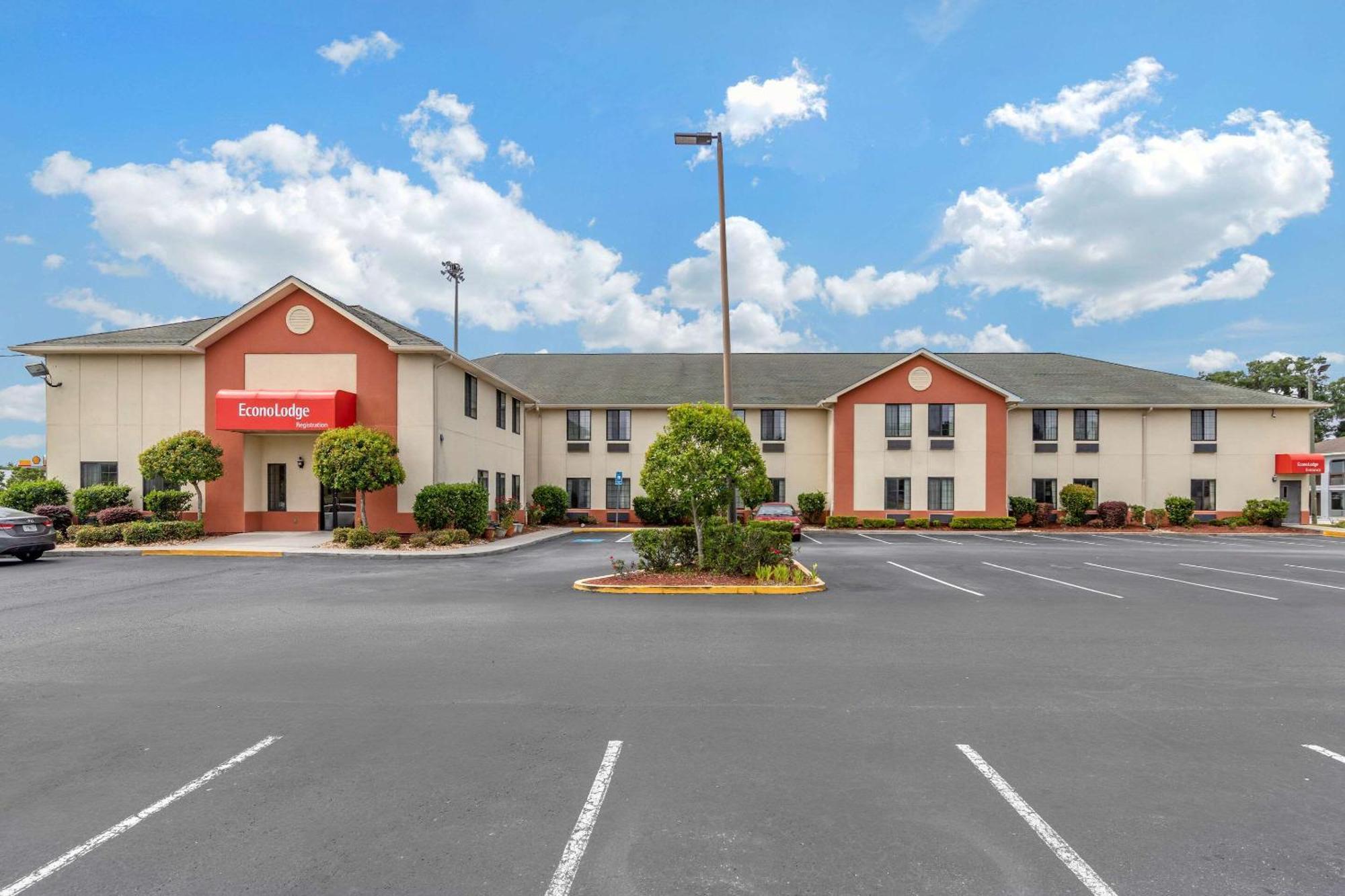 Econo Lodge Brunswick Exteriör bild