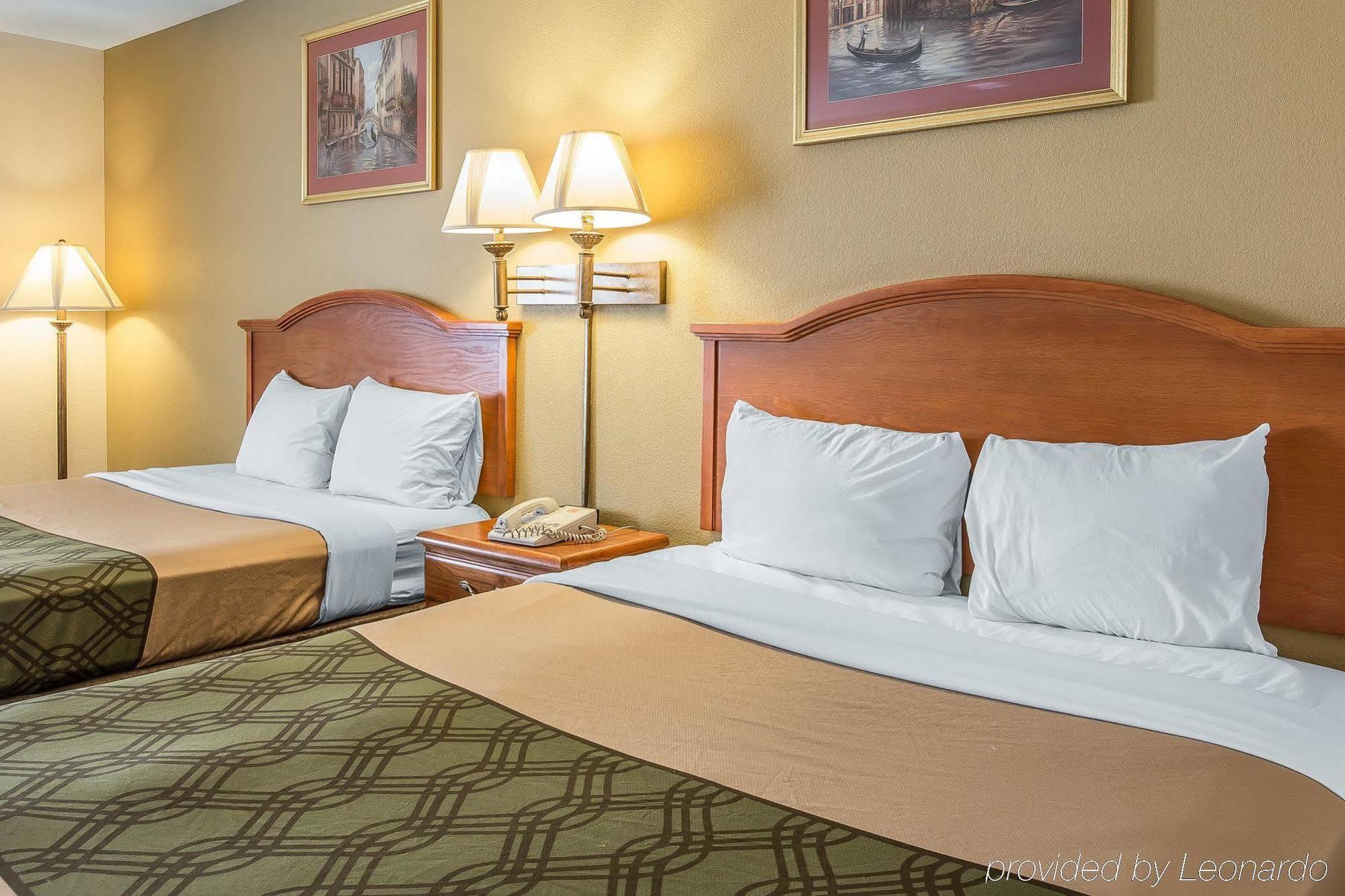 Econo Lodge Brunswick Exteriör bild